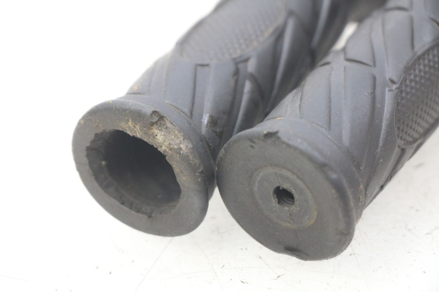 photo de LENKERGRIFF CHINESE QUAD SPEEDY DELUXE 125 - Zoom auf Gebrauchszustand