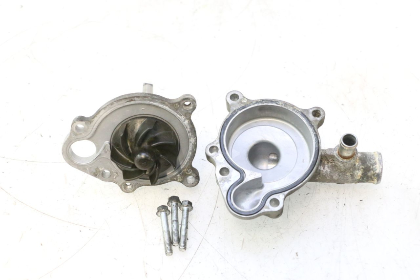 photo de WASSERPUMPE SUZUKI BURGMAN EXECUTIVE ABS 650 (2006 - 2012) - Hauptansicht