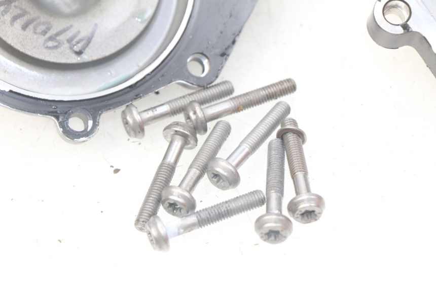 photo de WASSERPUMPE BMW F GS K81 850 (2018 - 2023) - Alternative Perspektive