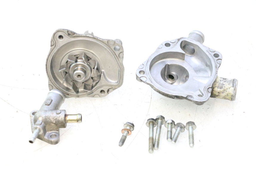 photo de WASSERPUMPE HONDA FJS SILVER WING SILVERWING 400 (2005 - 2008) - Detailansicht des Bauteils