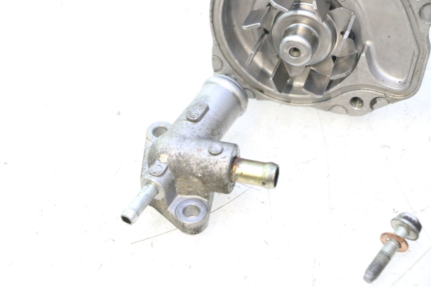 photo de WASSERPUMPE HONDA FJS SILVER WING SILVERWING 400 (2005 - 2008) - Oberflächenzustand und Material