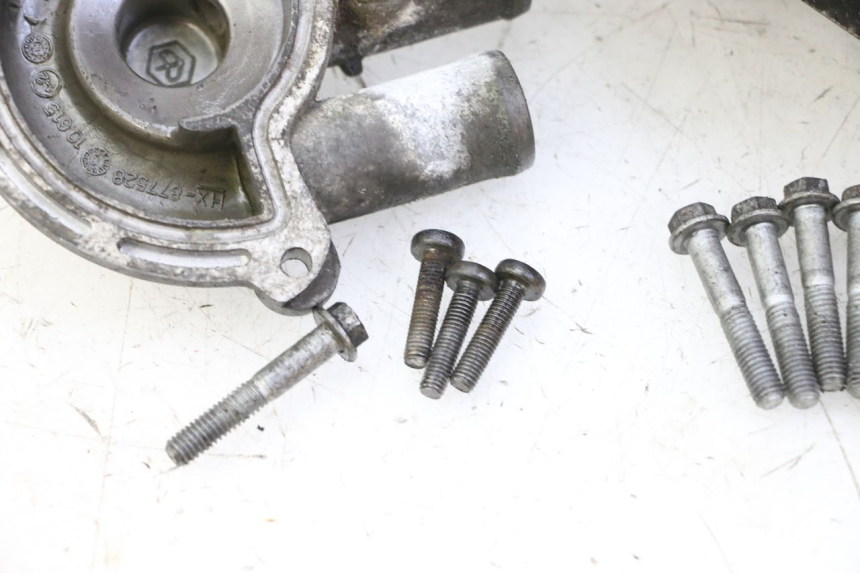 photo de WASSERPUMPE PIAGGIO MP3 RL 250 (2006 - 2010) - Hochauflösende Nahaufnahme