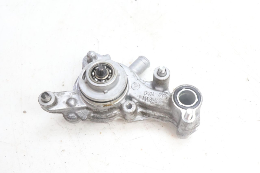 photo de WASSERPUMPE YAMAHA N-MAX NMAX 125 (2021 - 2024) - Oberflächenzustand und Material