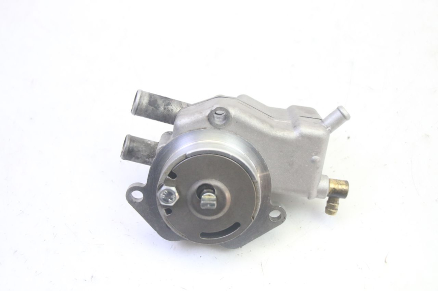 photo de WASSERPUMPE YAMAHA NEOS NEO'S 4T 50 (2008 - 2016) - Details der Befestigungspunkte