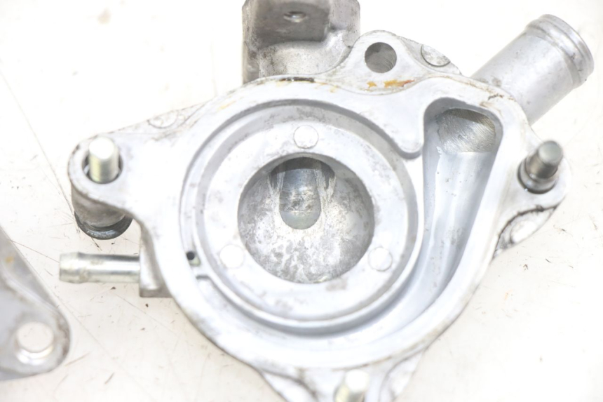 photo de WASSERPUMPE HONDA PCX (JF28) 125 (2009 - 2011) - Details der Befestigungspunkte