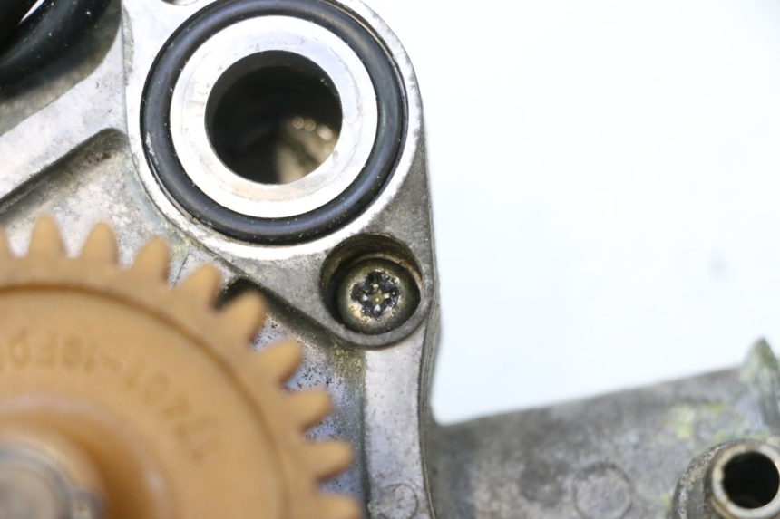 photo de WASSERPUMPE SUZUKI SV S 650 (2003 - 2009) - Zoom auf Gebrauchszustand