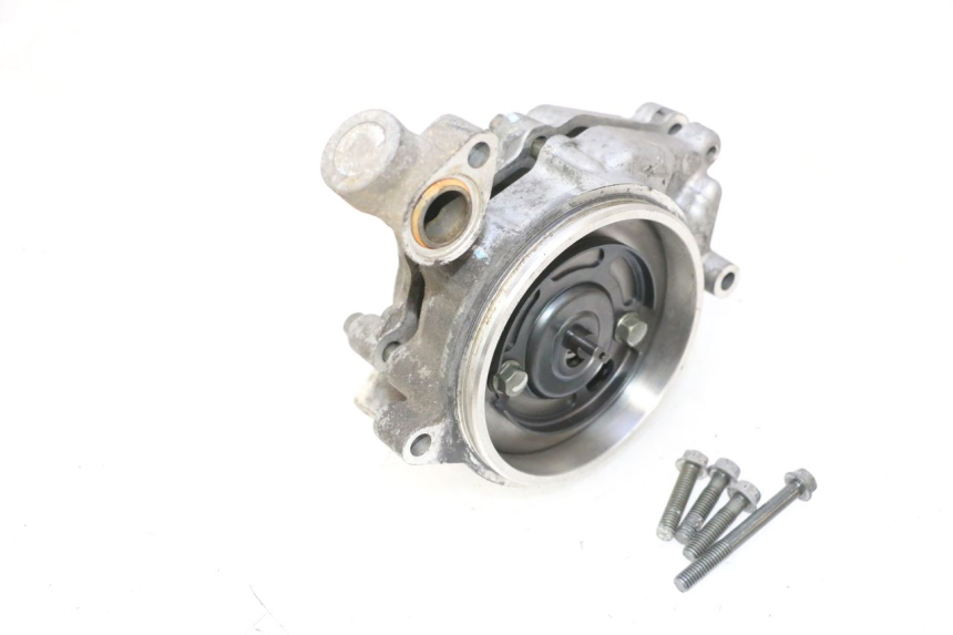 photo de WASSERPUMPE YAMAHA XMAX X-MAX 125 (2006 - 2009) - Zoom auf Gebrauchszustand