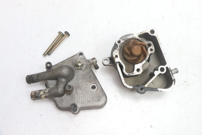 photo de WASSERPUMPE YAMAHA YP MAJESTY 125 (1998 - 2001) - Hauptansicht