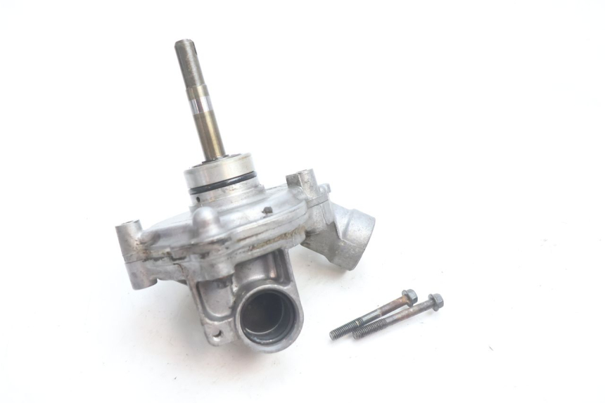 photo de WASSERPUMPE YAMAHA YZF R GENESIS 750 (1993 - 1998) - Details der Befestigungspunkte