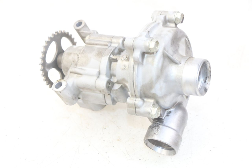 photo de WASSERPUMPE YAMAHA YZF R1 1000 (2007 - 2008) - Technische Nahaufnahme