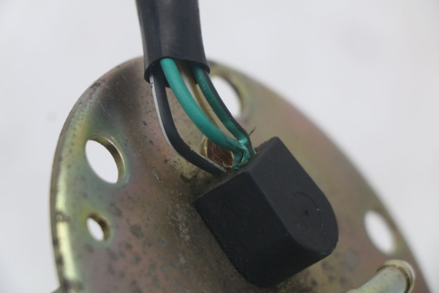 photo de KRAFTSTOFFPUMPE QUADRO 3D S 350 (2013 - 2018) - Details der Befestigungspunkte