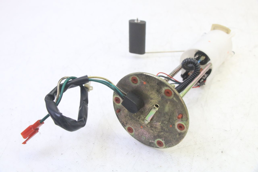 photo de BENZINPUMPE QUADRO 4 4D 350 (2015 - 2018) - Technische Nahaufnahme