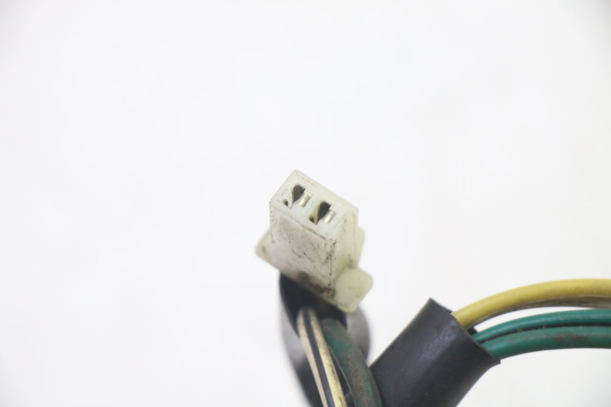 photo de BENZINPUMPE QUADRO 4 4D 350 (2015 - 2018) - Details der Befestigungspunkte