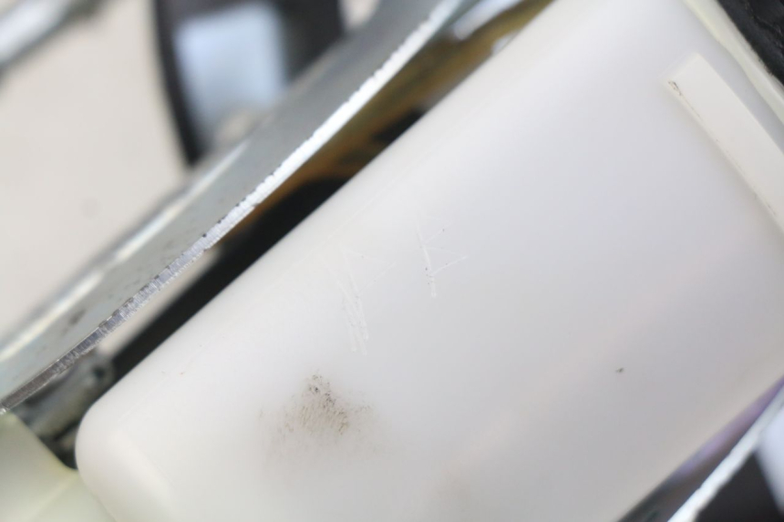 photo de KRAFTSTOFFPUMPE HONDA CB R 1000 (2018 - 2023) - Detailansicht des Bauteils