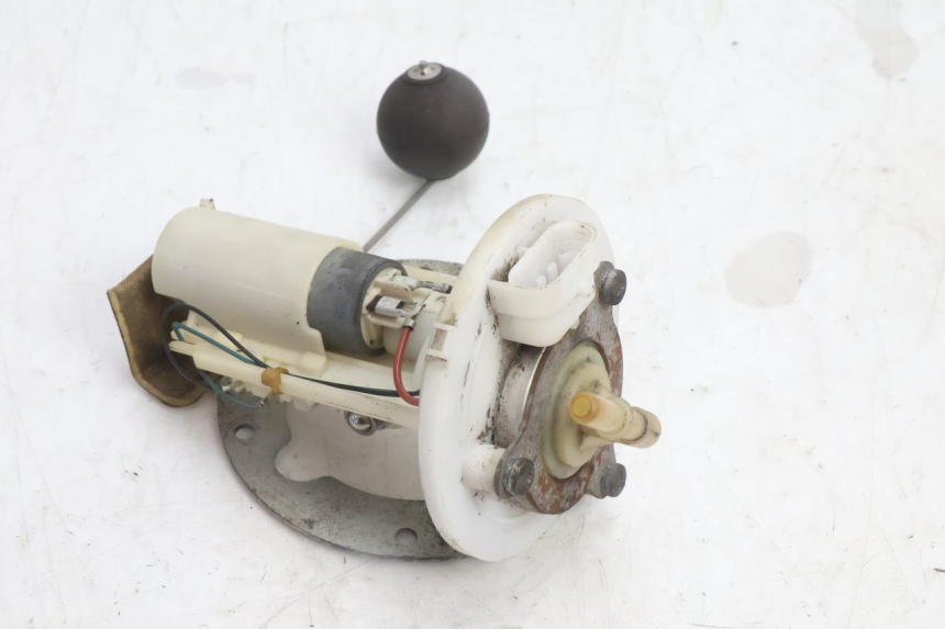 photo de KRAFTSTOFFPUMPE PEUGEOT CITYSTAR 125 (2011 - 2017) - Weitere Ansicht des Artikels