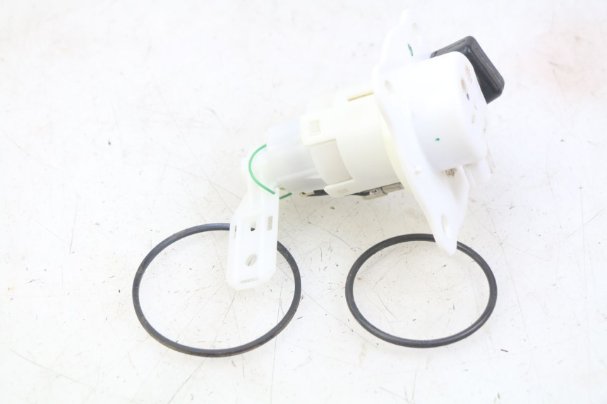 photo de KRAFTSTOFFPUMPE HONDA CRF CR-F 125 (2022 - 2023) - Zoom auf Gebrauchszustand