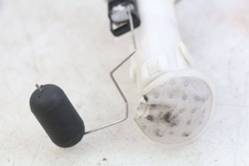 photo de KRAFTSTOFFPUMPE KYMCO DOWNTOWN ABS 125 (2015 - 2017) - Technische Nahaufnahme