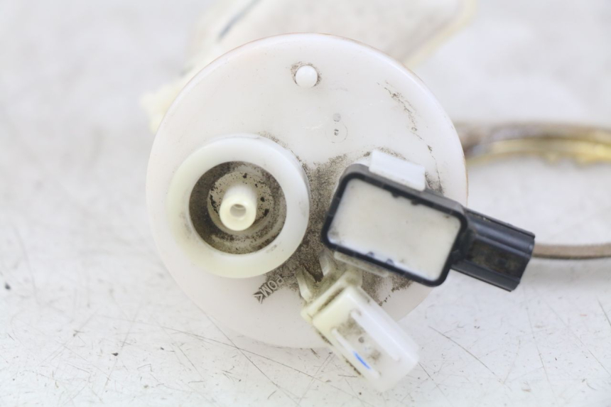 photo de KRAFTSTOFFPUMPE YAMAHA D'ELIGHT DELIGHT 125 (2017 - 2020) - Zoom auf Gebrauchszustand