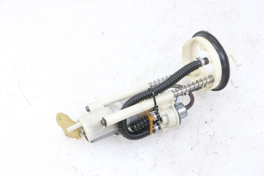 photo de BENZINPUMPE PEUGEOT ELYSTAR 125 (2002 - 2007) - Hauptansicht