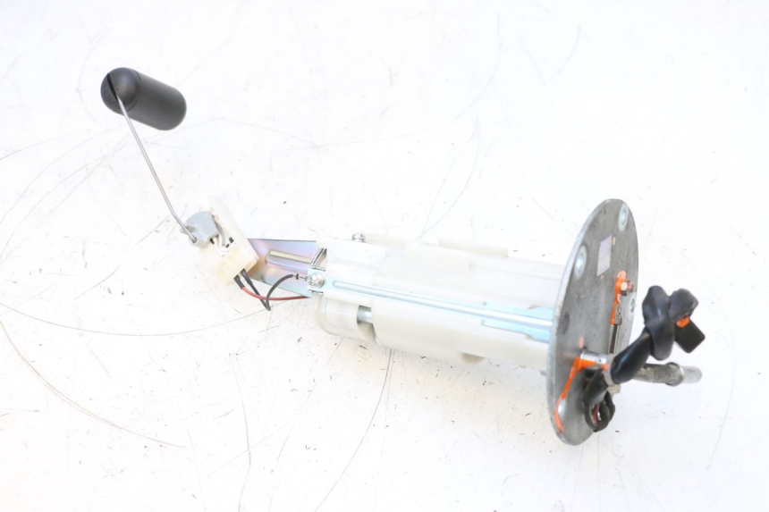 photo de BENZINPUMPE KAWASAKI ER-6 ER6 F ABS 650 (2012 - 2016) - Technische Nahaufnahme