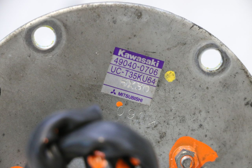 photo de BENZINPUMPE KAWASAKI ER-6 ER6 F ABS 650 (2012 - 2016) - Oberflächenzustand und Material