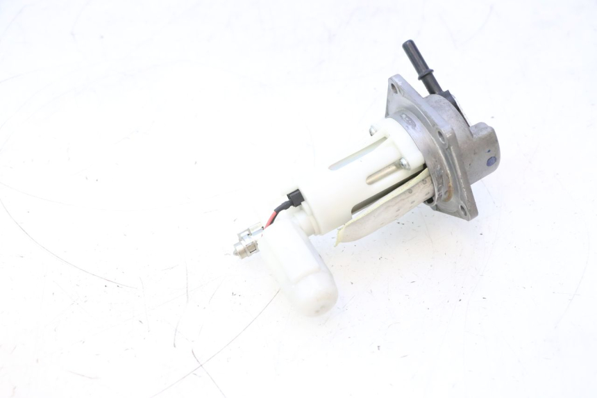 photo de BENZINPUMPE KAWASAKI ER-6 ER6 N 650 (2005 - 2009) - Detailansicht des Bauteils