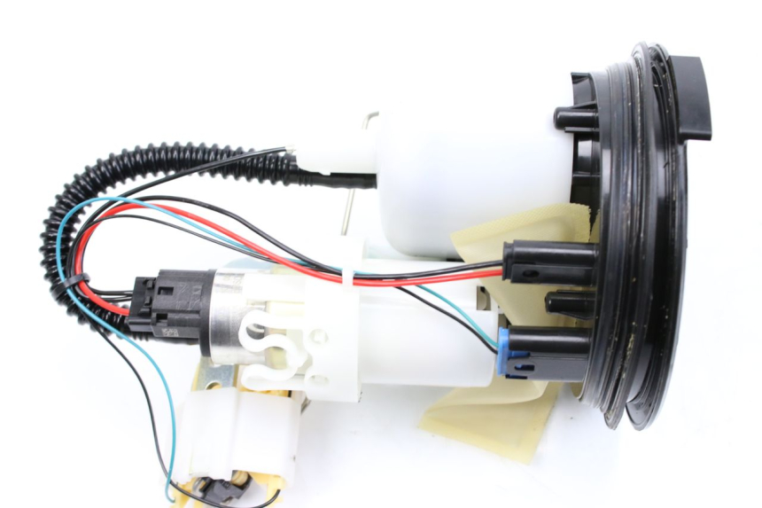 photo de BENZINPUMPE BMW F GS K81 850 (2018 - 2023) - Zoom auf Gebrauchszustand