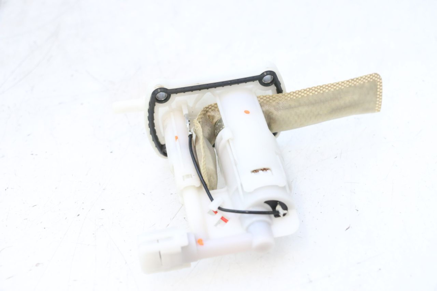 photo de BENZINPUMPE JM MOTORS F45i 4T 50 (2020 - 2023) - Details der Befestigungspunkte
