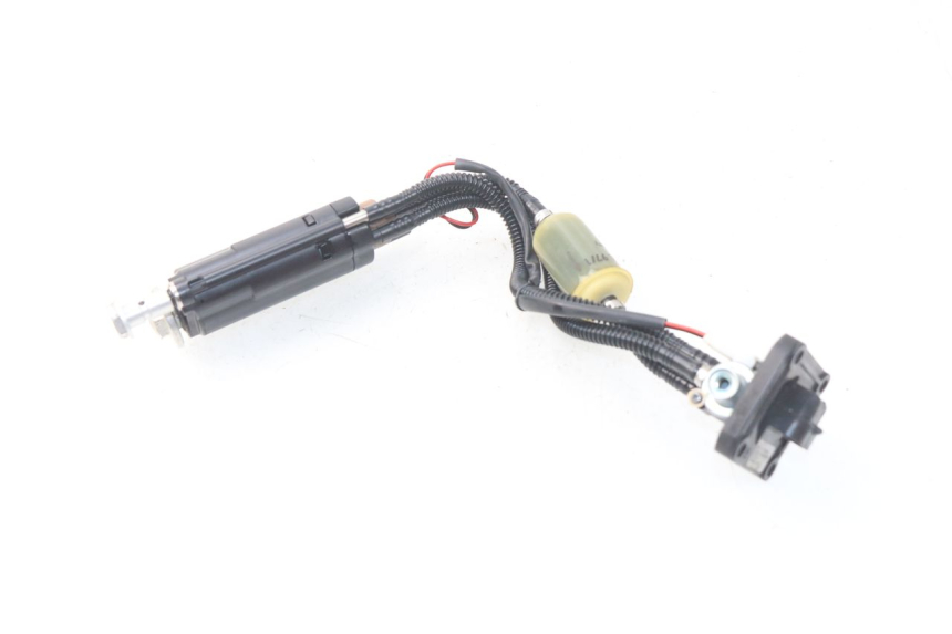 photo de BENZINPUMPE HUSQVARNA FC 350 (2019 - 2022) - Zoom auf Gebrauchszustand