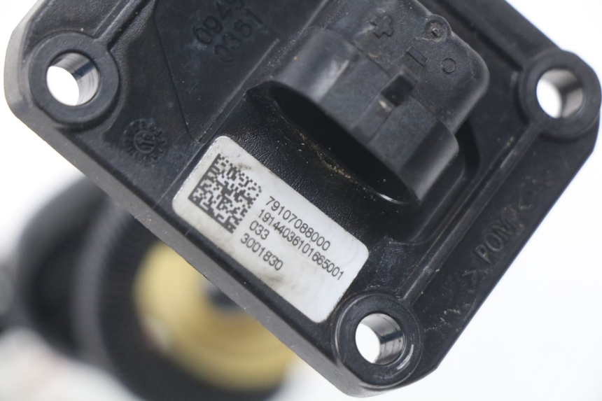 photo de BENZINPUMPE HUSQVARNA FC 350 (2019 - 2022) - Alternative Perspektive