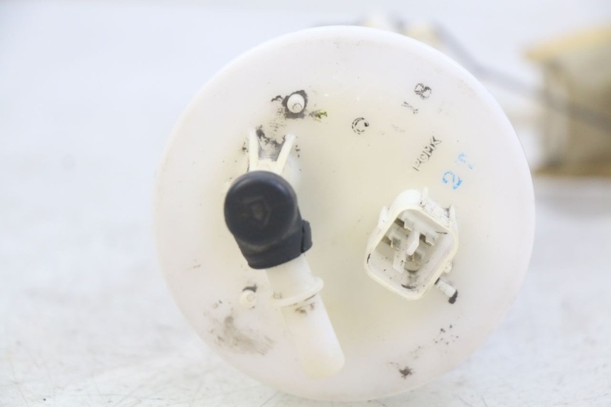 photo de KRAFTSTOFFPUMPE HONDA FES PANTHEON 125 (2003 - 2007) - Zoom auf Gebrauchszustand