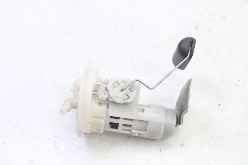 photo de BENZINPUMPE VENESI FLY RETRO 4T 50 (2020 - 2025) - Alternative Perspektive