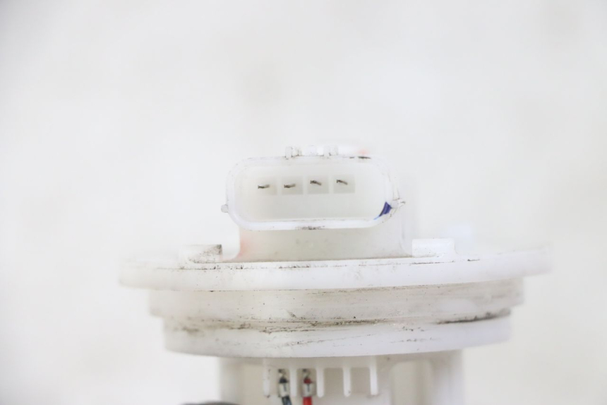 photo de BENZINPUMPE HONDA FORZA ABS 300 (2013 - 2017) - Technische Nahaufnahme