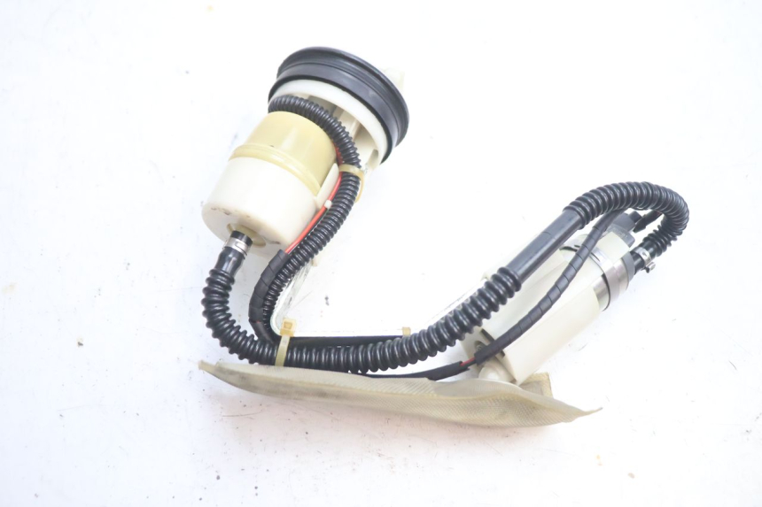 photo de KRAFTSTOFFPUMPE GILERA GP 800 (2007 - 2013) - Hauptansicht