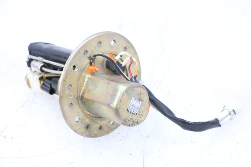 photo de BENZINPUMPE SUZUKI GSXR GSX-R 1000 (2003 - 2004) - Geprüftes Gebrauchtteil