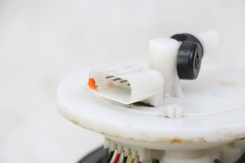 photo de KRAFTSTOFFPUMPE HONDA PES PS I 125 (2006 - 2012) - Alternative Perspektive