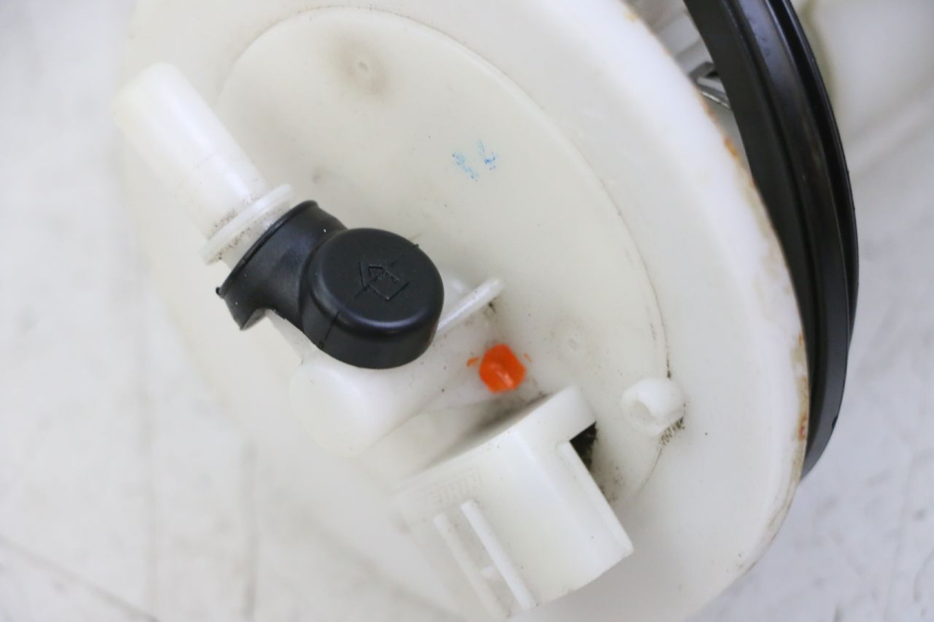 photo de KRAFTSTOFFPUMPE HONDA PES PS I 125 (2006 - 2012) - Gesamtansicht des Produkts