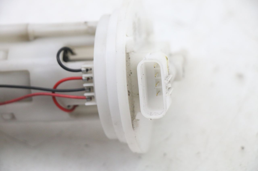 photo de BENZINPUMPE HONDA SH i 300 (2015 - 2020) - Alternative Perspektive