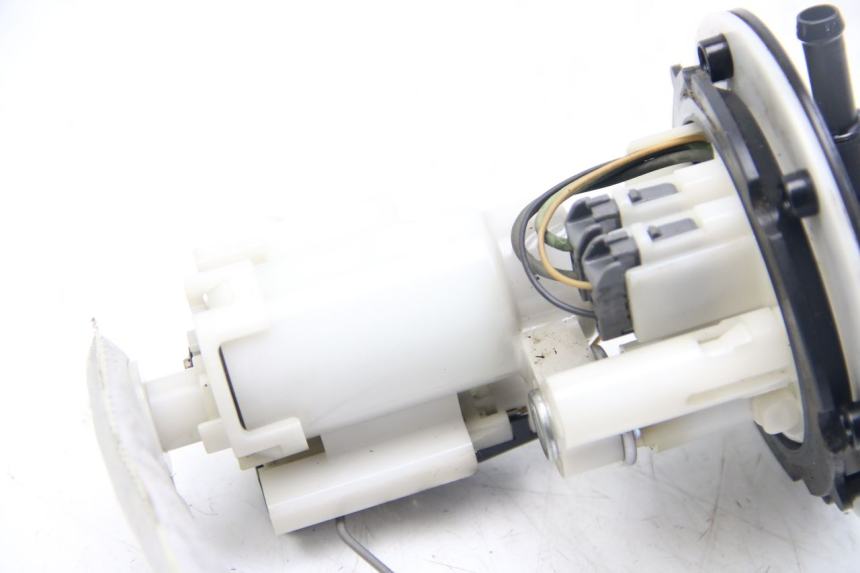 photo de KRAFTSTOFFPUMPE YAMAHA HW XENTER 125 (2011 - 2017) - Alternative Perspektive