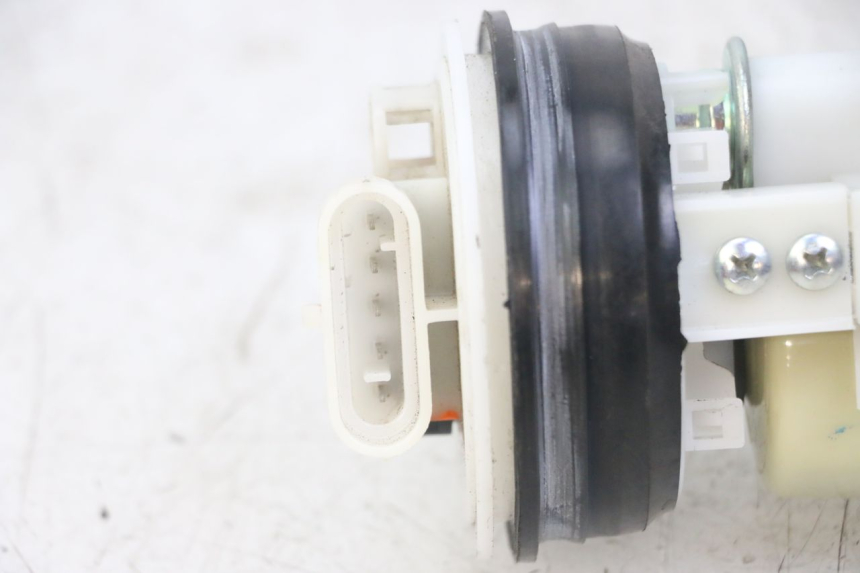 photo de BENZINPUMPE PIAGGIO IE MP3 YOURBAN 300 (2011 - 2016) - Gesamtansicht des Produkts