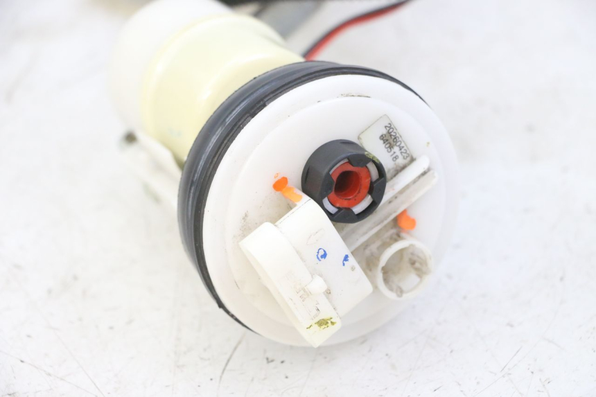 photo de BENZINPUMPE PIAGGIO IE MP3 YOURBAN 300 (2011 - 2016) - Geprüftes Gebrauchtteil