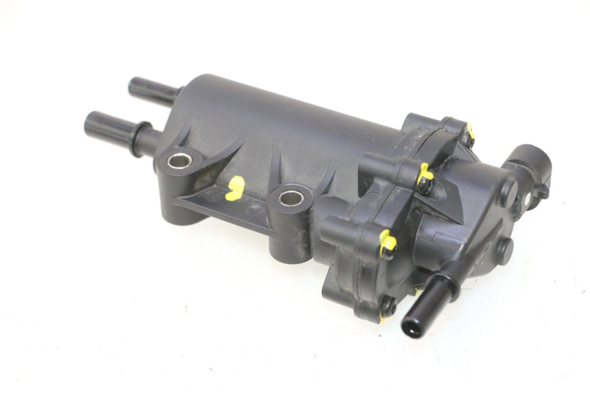 photo de BENZINPUMPE PEUGEOT KISBEE 4T 50 (2023 - 2026) - Details der Befestigungspunkte