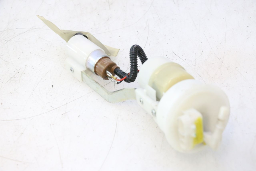 photo de KRAFTSTOFFPUMPE PIAGGIO LIBERTY IGET 4T 50 (2015 - 2020) - Oberflächenzustand und Material