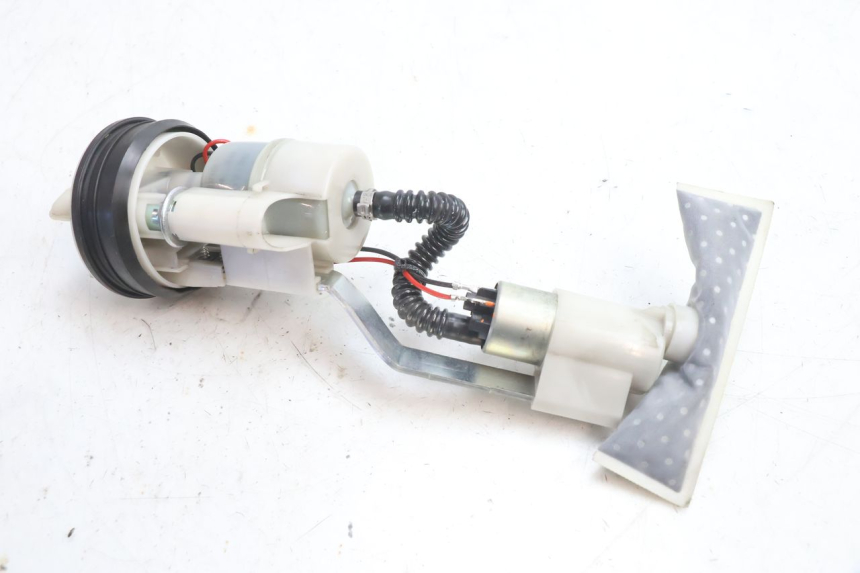 photo de BENZINPUMPE PIAGGIO LIBERTY IGET 4T 50 (2021 - 2025) - Alternative Perspektive