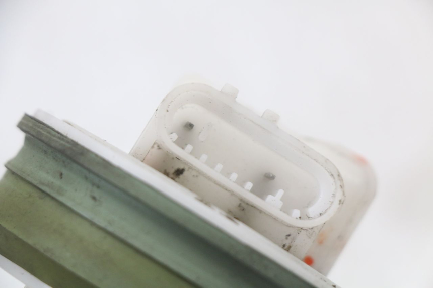 photo de BENZINPUMPE PIAGGIO MP3 HPE 350 (2018 - 2020) - Gesamtansicht des Produkts