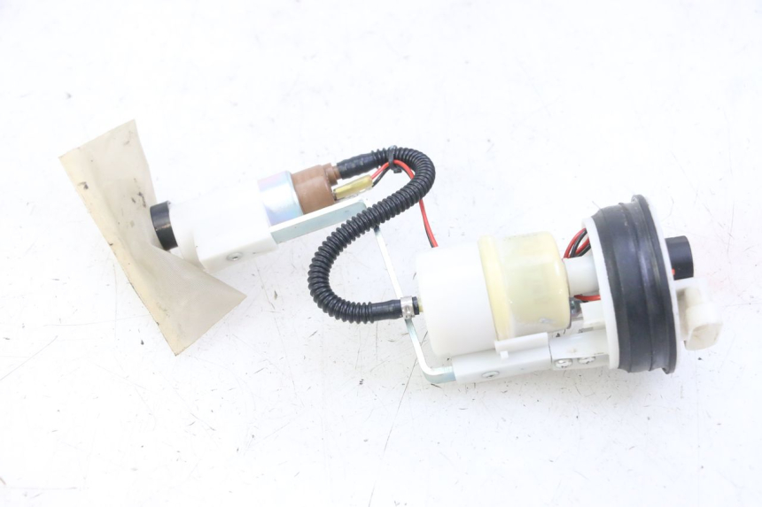 photo de BENZINPUMPE PIAGGIO MP3 LT 300 (2010 - 2016) - Technische Nahaufnahme