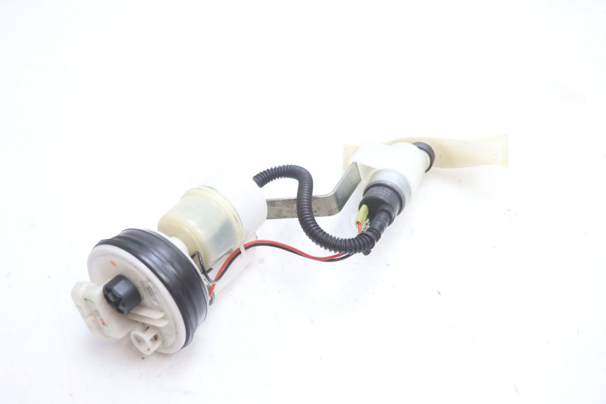 photo de BENZINPUMPE PIAGGIO MP3 LT 300 (2010 - 2016) - Technische Nahaufnahme
