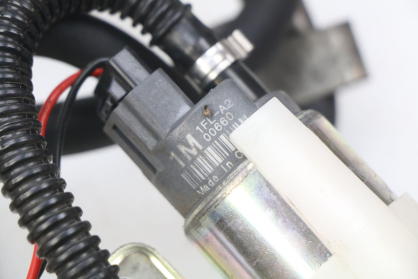 photo de KRAFTSTOFFPUMPE PIAGGIO MP3 500 (2011 - 2015) - Zoom auf Gebrauchszustand