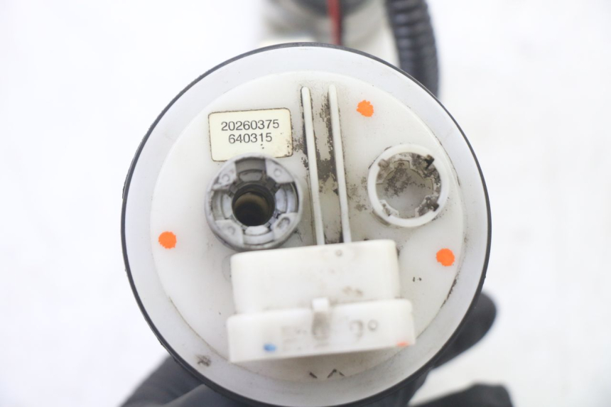 photo de KRAFTSTOFFPUMPE PIAGGIO MP3 500 (2011 - 2015) - Oberflächenzustand und Material