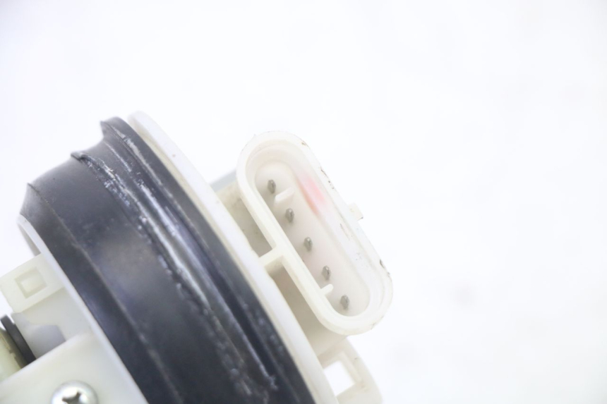 photo de KRAFTSTOFFPUMPE PIAGGIO MP3 RL 250 (2006 - 2010) - Gesamtansicht des Produkts